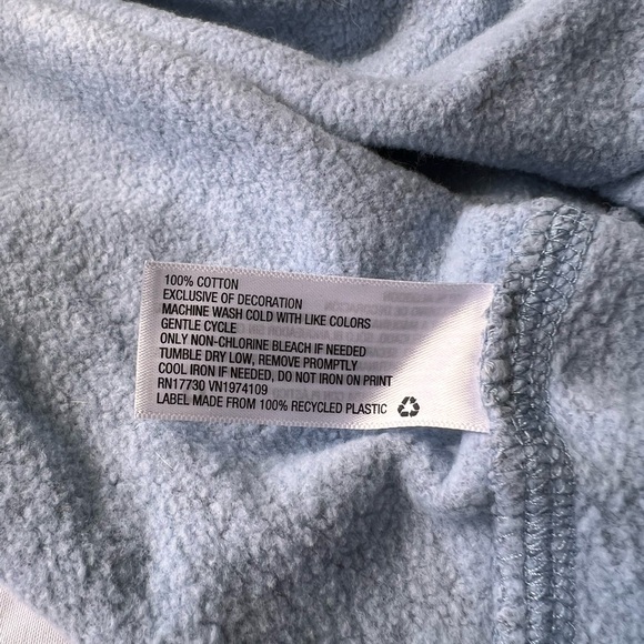 Light Blue Denver Cropped Graphic Sweatshirt - Picture 4 of 5